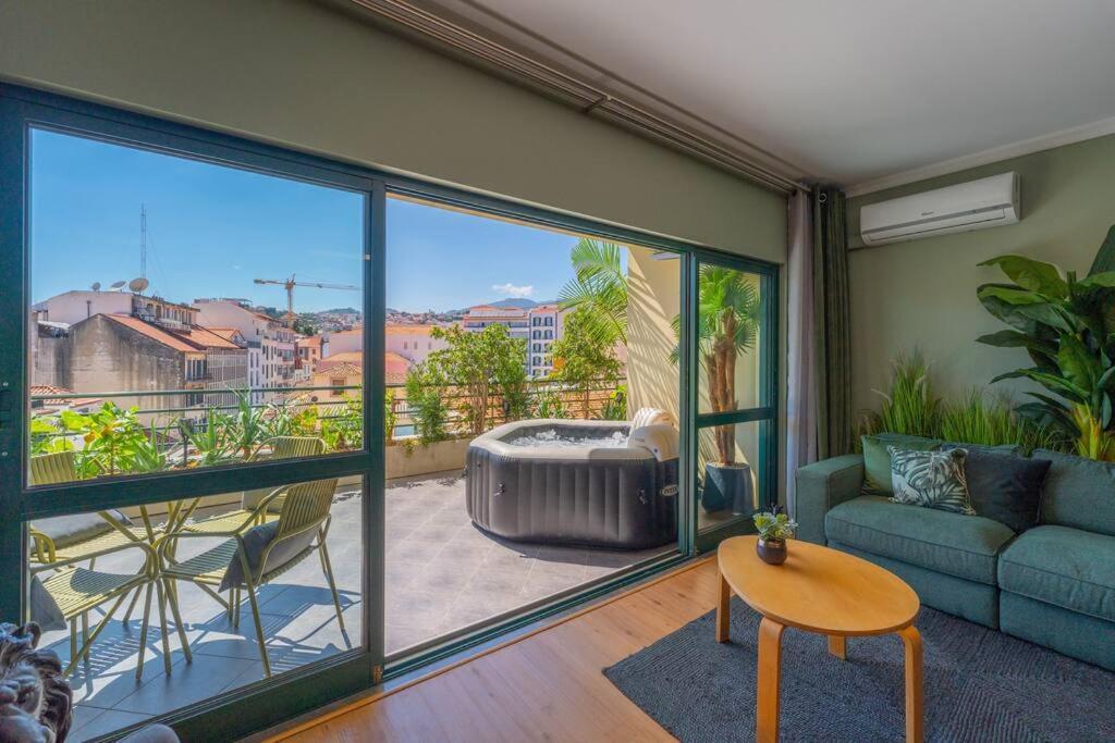 Super Anadia - Olive Apartment ฟุงชาล ภายนอก รูปภาพ
