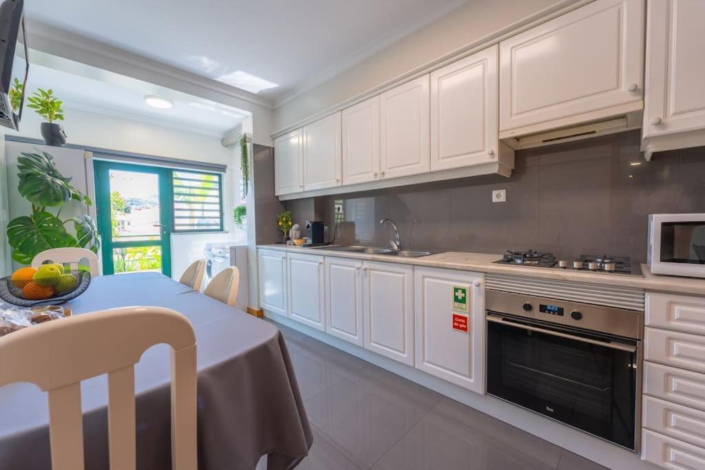 Super Anadia - Olive Apartment ฟุงชาล ภายนอก รูปภาพ