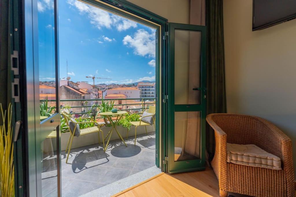 Super Anadia - Olive Apartment ฟุงชาล ภายนอก รูปภาพ