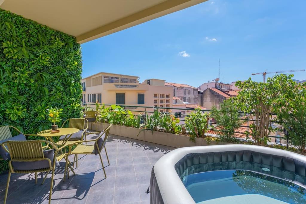 Super Anadia - Olive Apartment ฟุงชาล ภายนอก รูปภาพ
